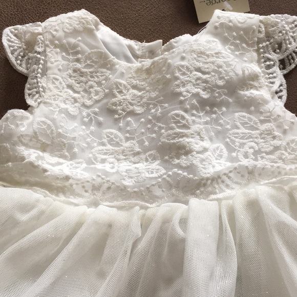 ๐ 4/$30 NWT Girls Dress - Picture 3 of 6